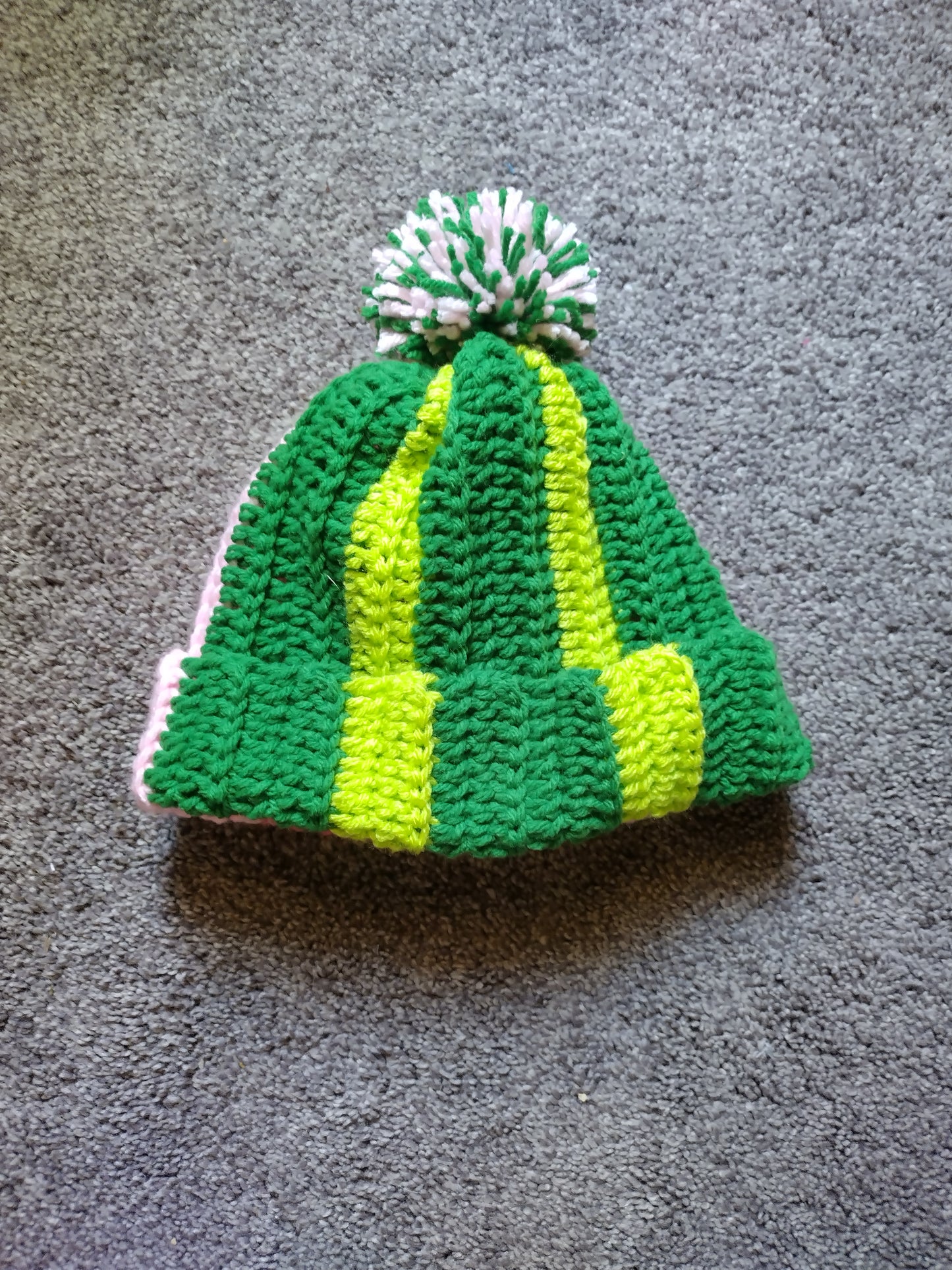 Striped pink/green children's beanie