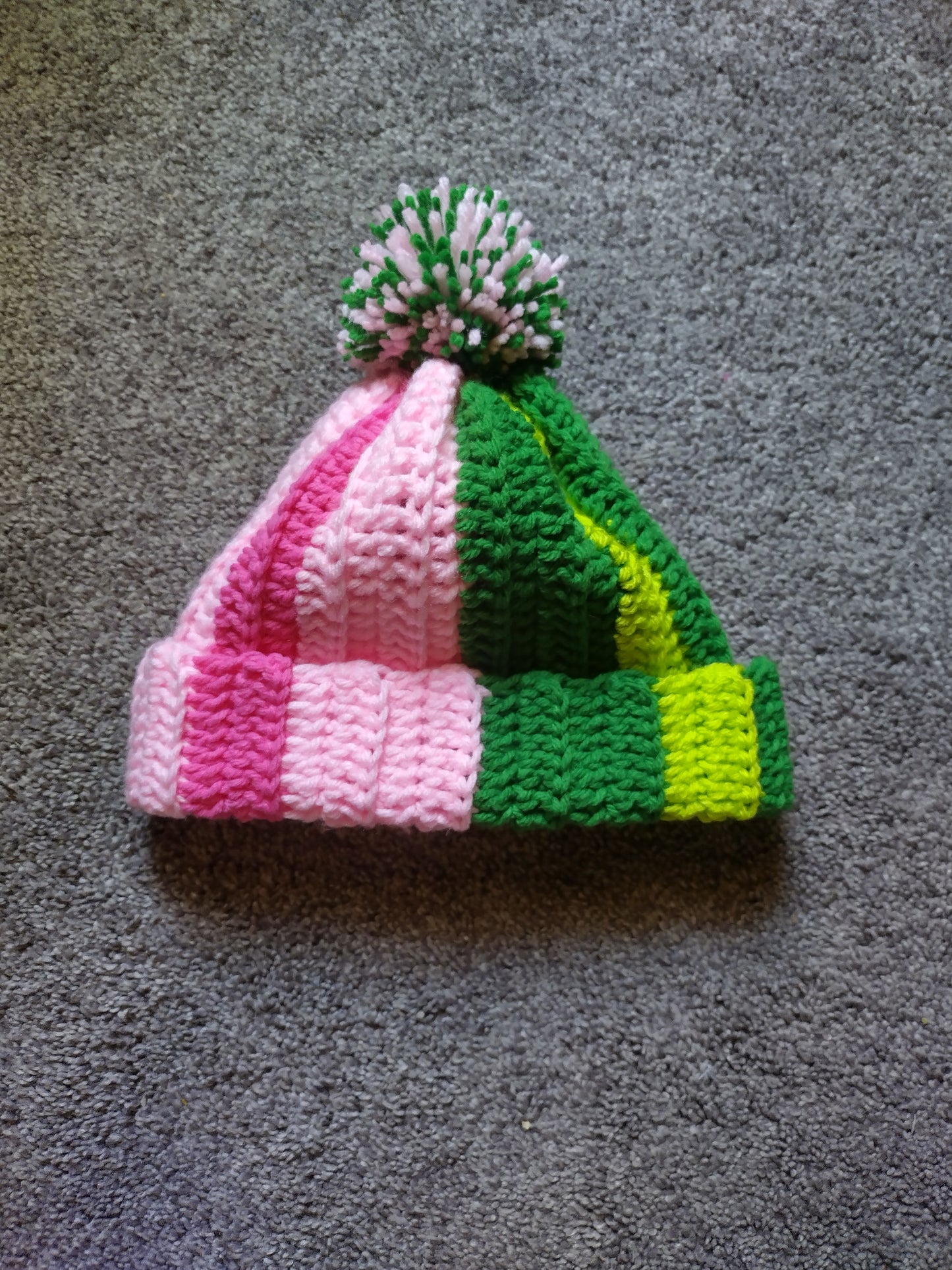 Striped pink/green children's beanie