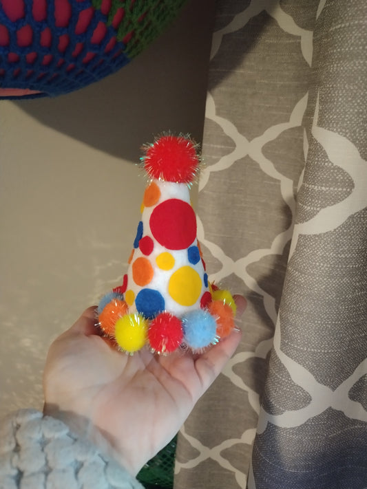 Clowncore party hats (clips)